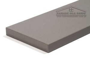Szare parapety z konglomeratu grubość 3 cm  Technistone 