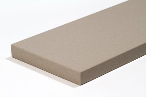 Beżowe parapety  z konglomeratu kwarcowego Technistone
